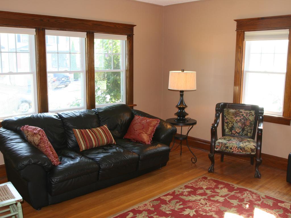 Eastwood Tourist Holiday home *